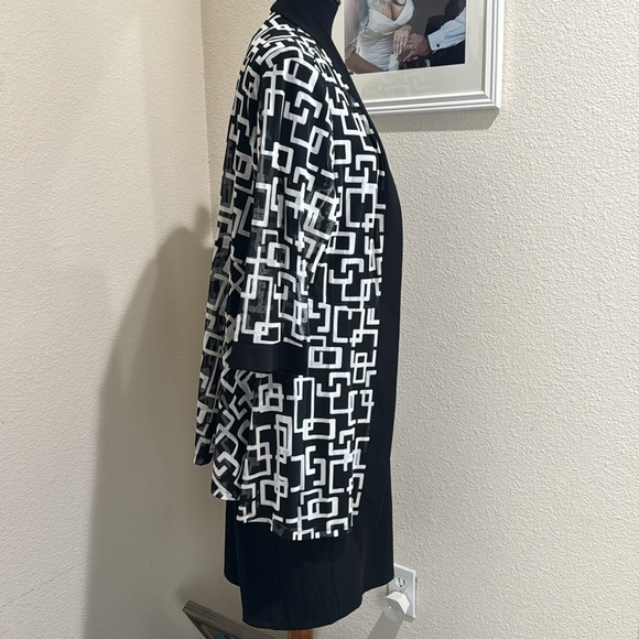 R&M Richards 2PC Printed Dress - Picture 6 of 8